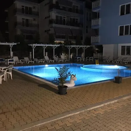 Alexandria Nesebar